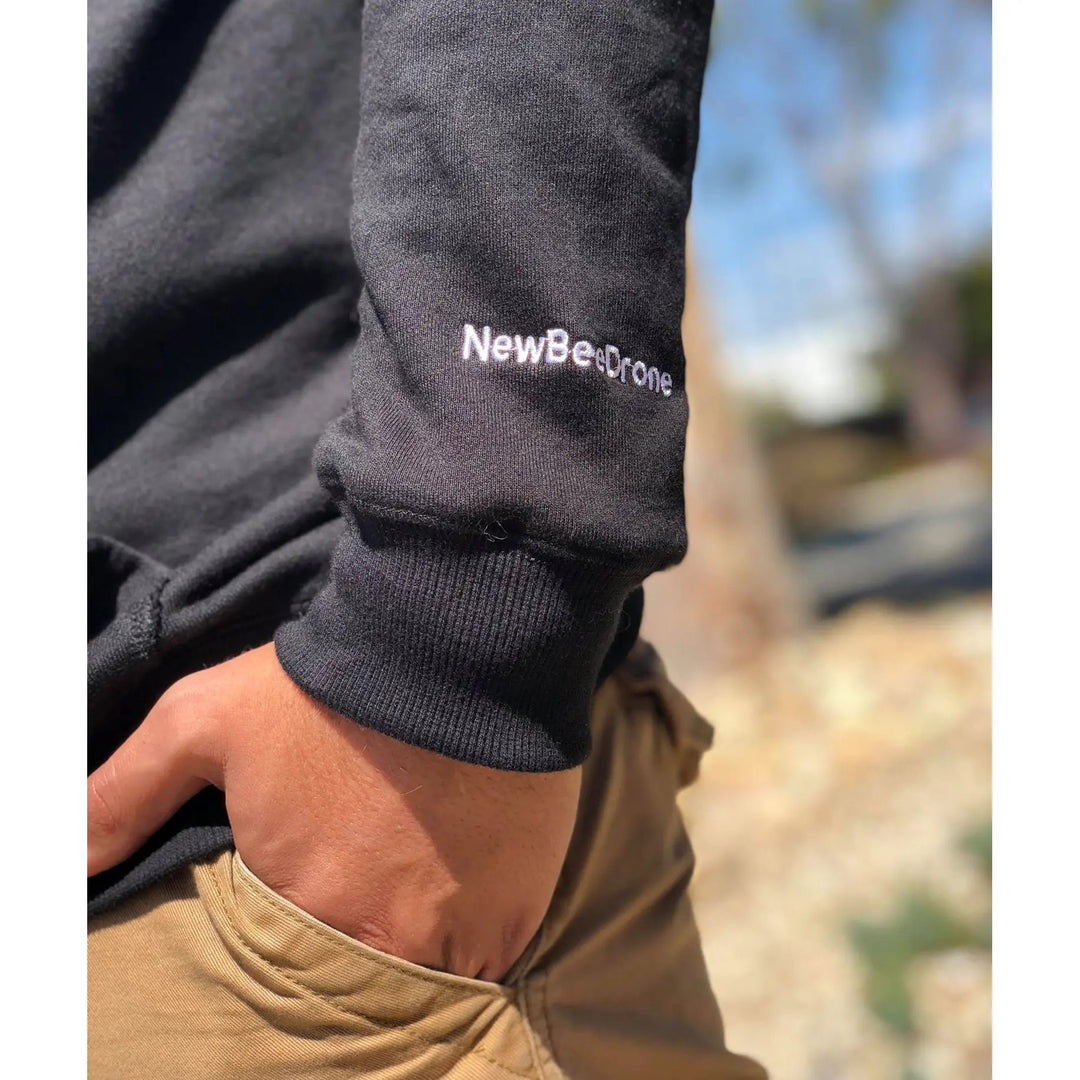 Sweat à capuche de l'équipe NewBeeDrone - NOIR