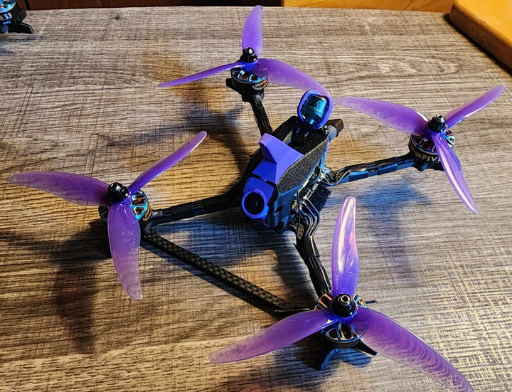 Cuadro de carreras DinDrones OZR-5X de 5"