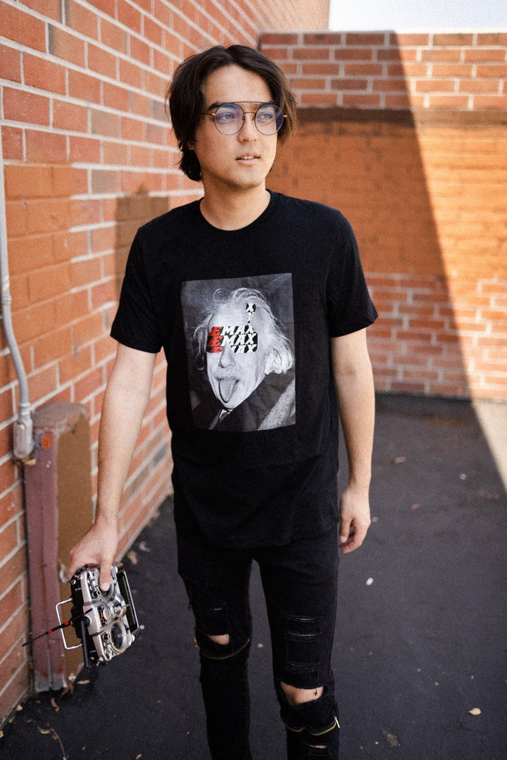 T-shirt Rebelle intérieur