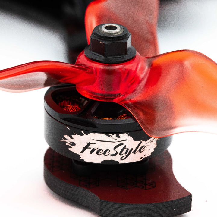 Avión de carreras EMAX BUZZ Freestyle BNF 2400kv 4s Frsky