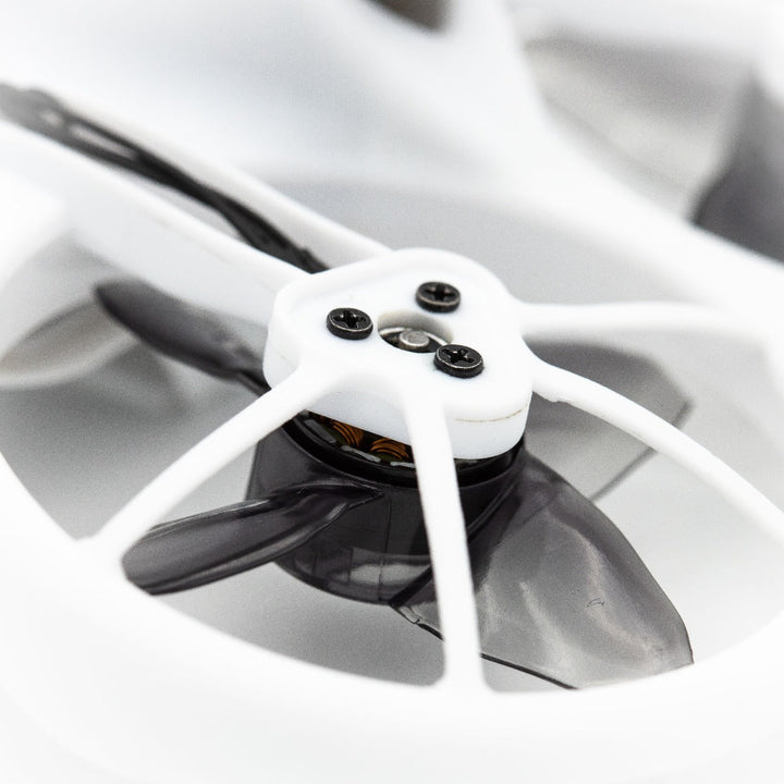 Hélices de cuatro palas Emax Tinyhawk Turtlemode 1612-4/1,6" - Color negro