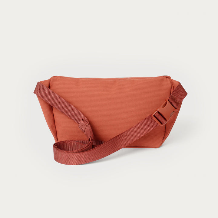 Moment Everything Sling 1L