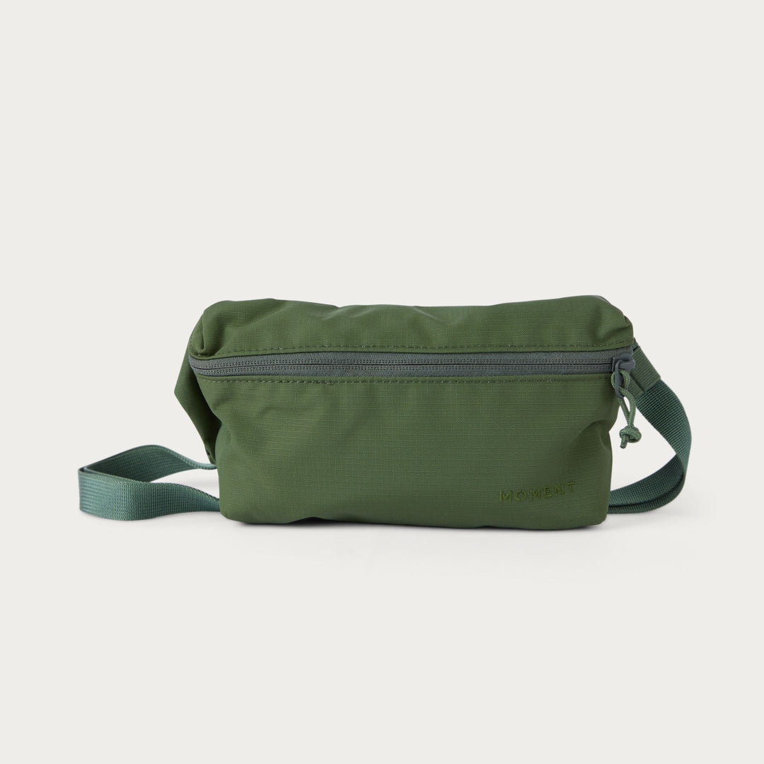 Moment Everything Sling 1L
