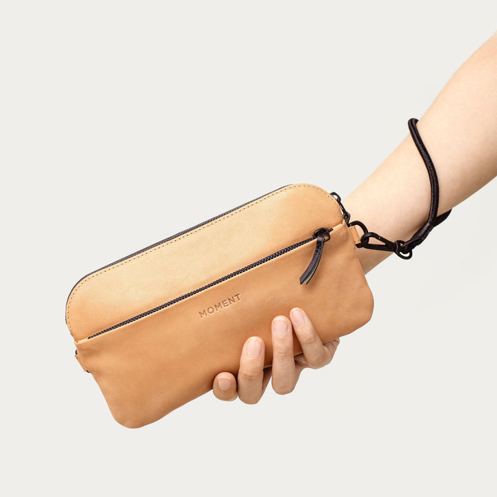 Moment Crossbody Wallet
