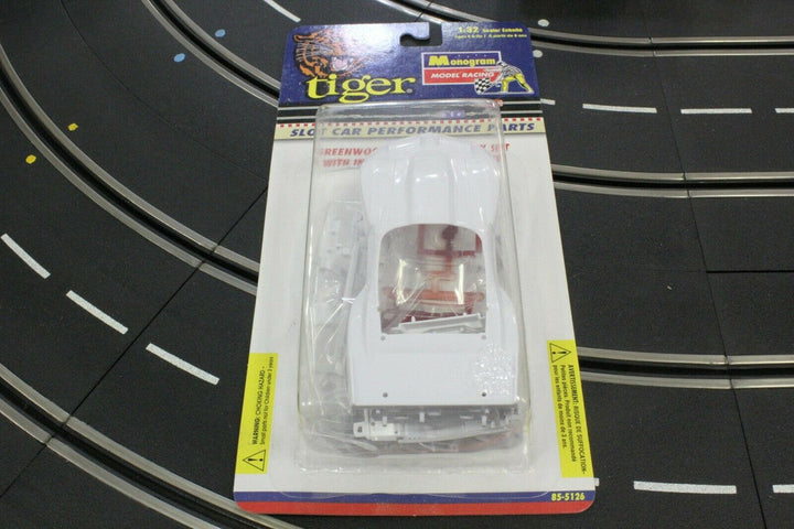 Revell Monogram Greenwood Corvette Body White Kit 1/32 Slot Car 85-5126 855126
