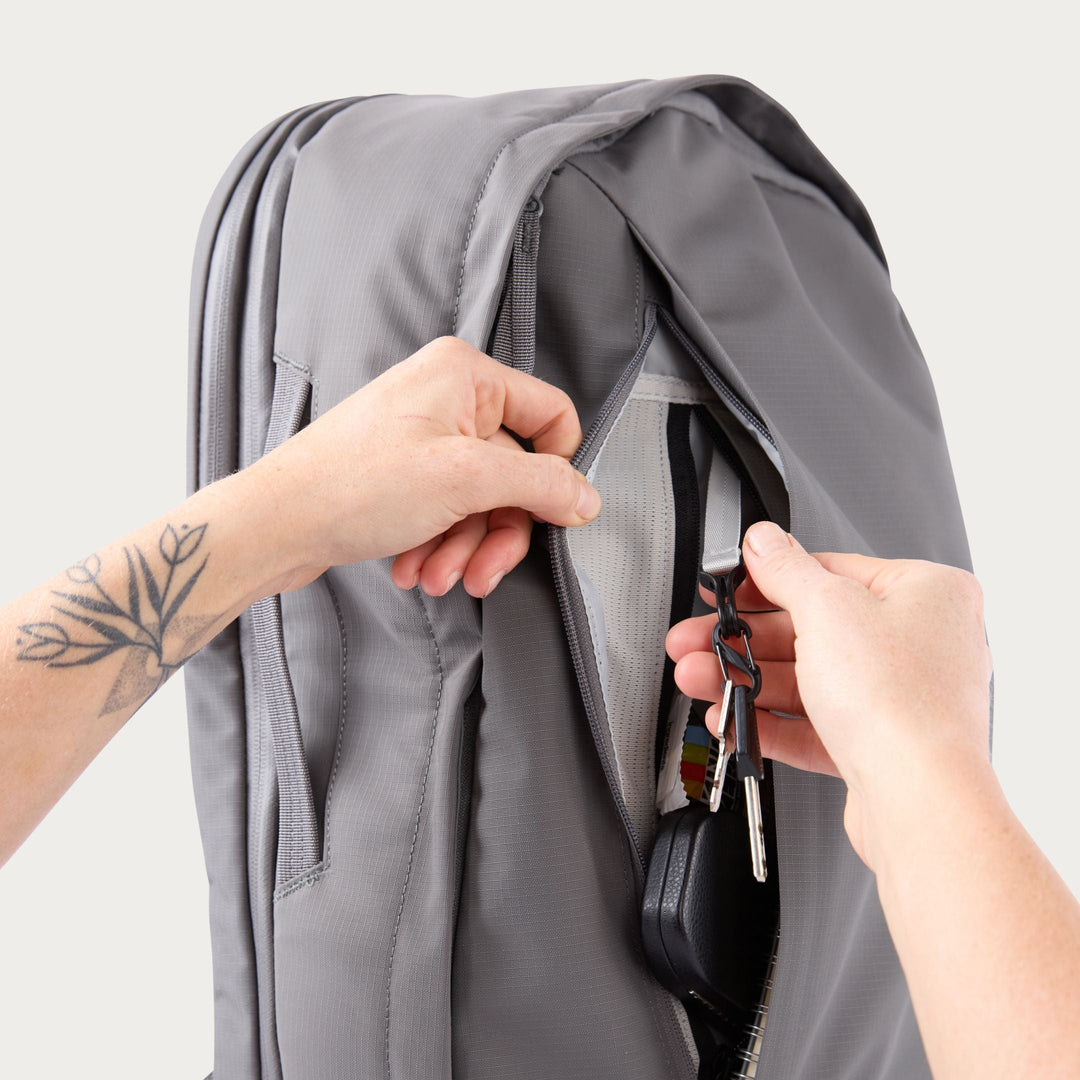 Moment Everything Travel Pack - 28L