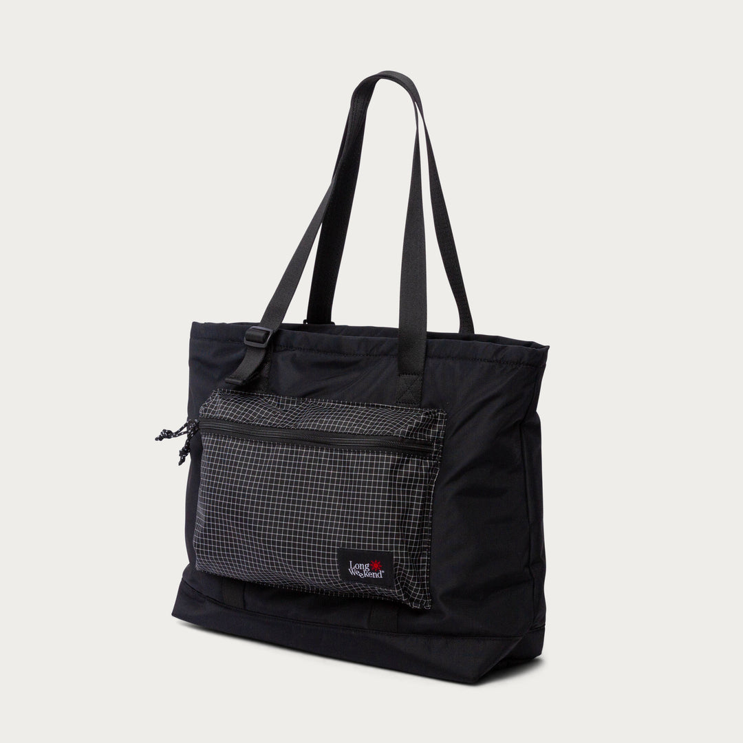 Moment Beacon Tote