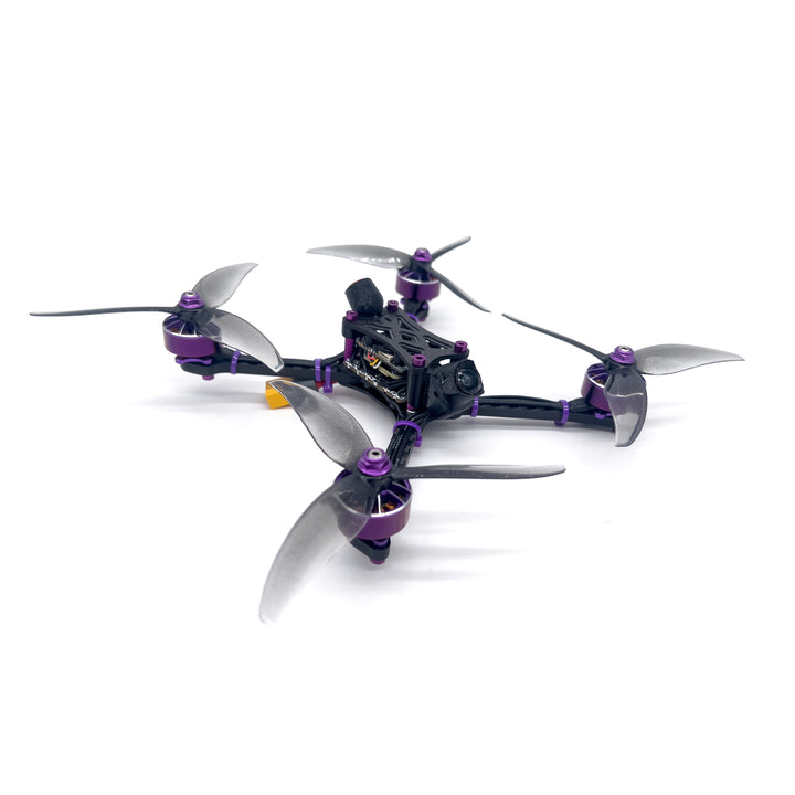 Drone de course FPV WREKD® construit et réglé par Hoku avec ELRS et HDZERO - Choisissez Kv