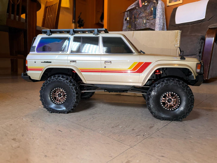 Kyosho 1/10 4WD Toyota Land Cruiser 60 Body Typer 1 Readyset Rock Cralwer