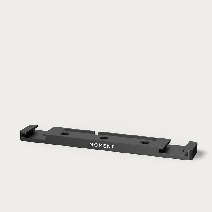 Moment Dual Cold Shoe Mount Bar