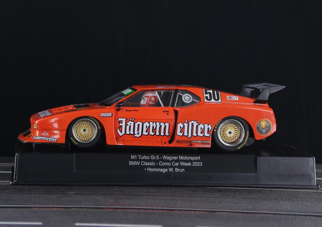 Racer Sideways BMW M1 Turbo Group 5 Jägermeister 1/32 Slot Car SW83