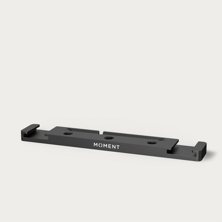 Moment Dual Cold Shoe Mount Bar