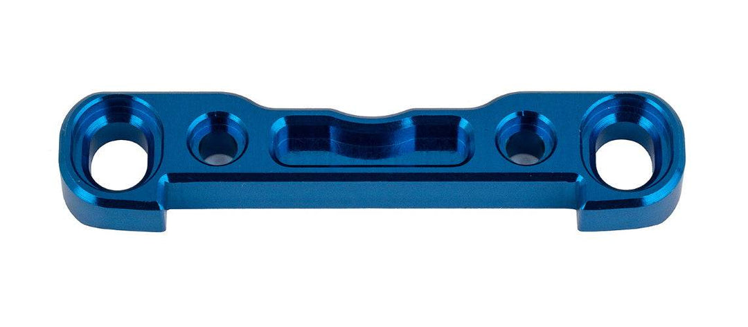 Associated 81567 RC8B4 Arm Mount B