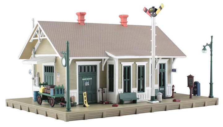 Woodland Scenics BR4928 N Dansbury Depot  Structure Built-&-Ready