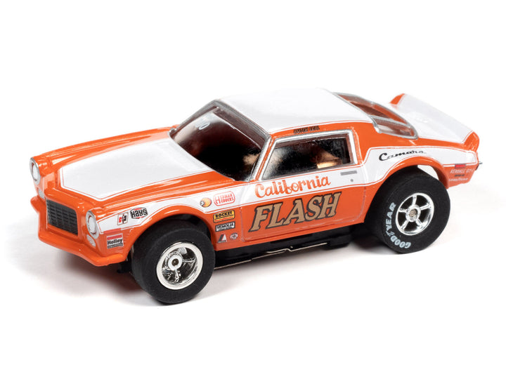 Auto World Xtraction Chevy Camaro Butch Leal California Flash HO Slot Car SC361